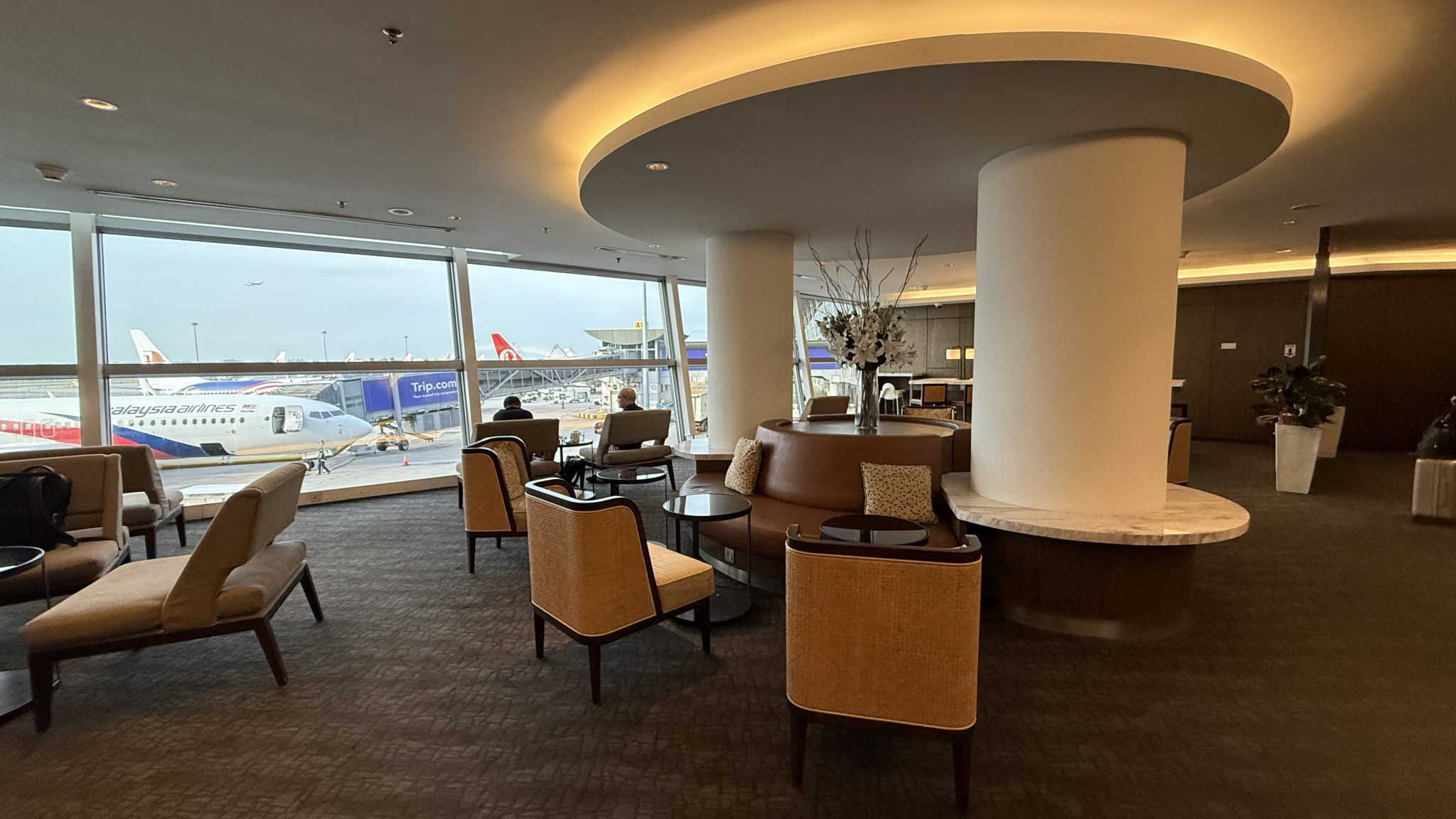 Malaysia Airlines Golden Lounge Domestic Kuala Lumpur