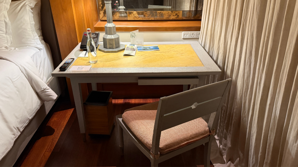 Four Seasons Resort Langkawi Schreibtisch