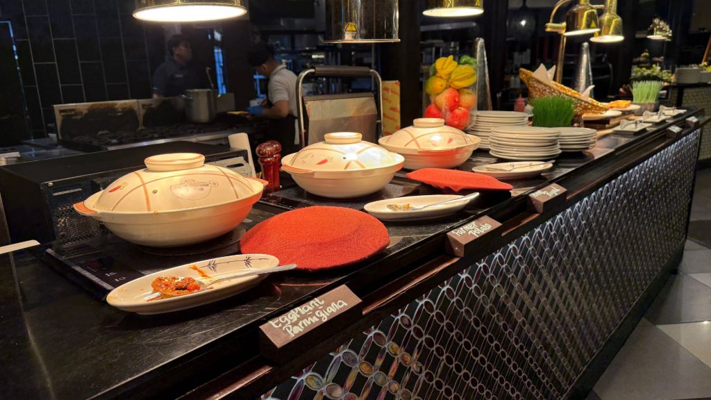 Gaya Island Resort Kota Kinabalu Abendessen Buffet (1)