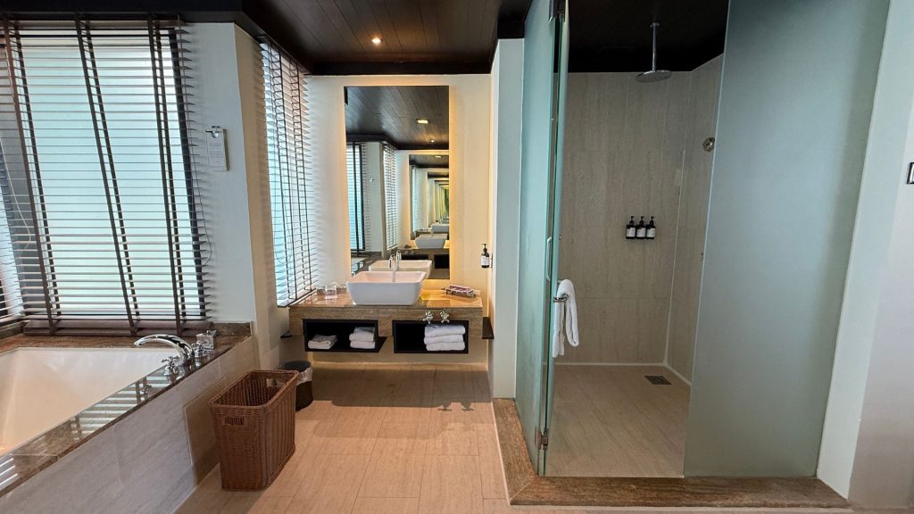 Gaya Island Resort Kota Kinabalu Badezimmer