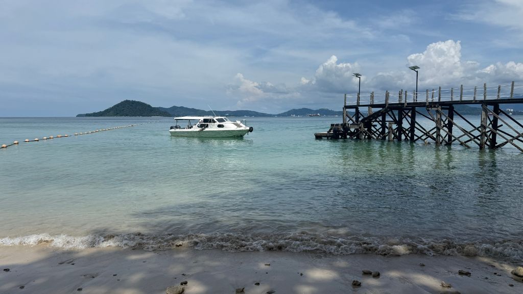 Gaya Island Resort Kota Kinabalu Wasser Klar