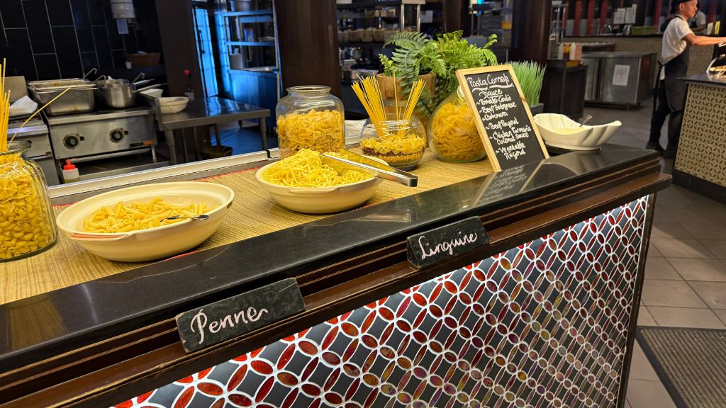 Gaya Island Resort Kota Pasta