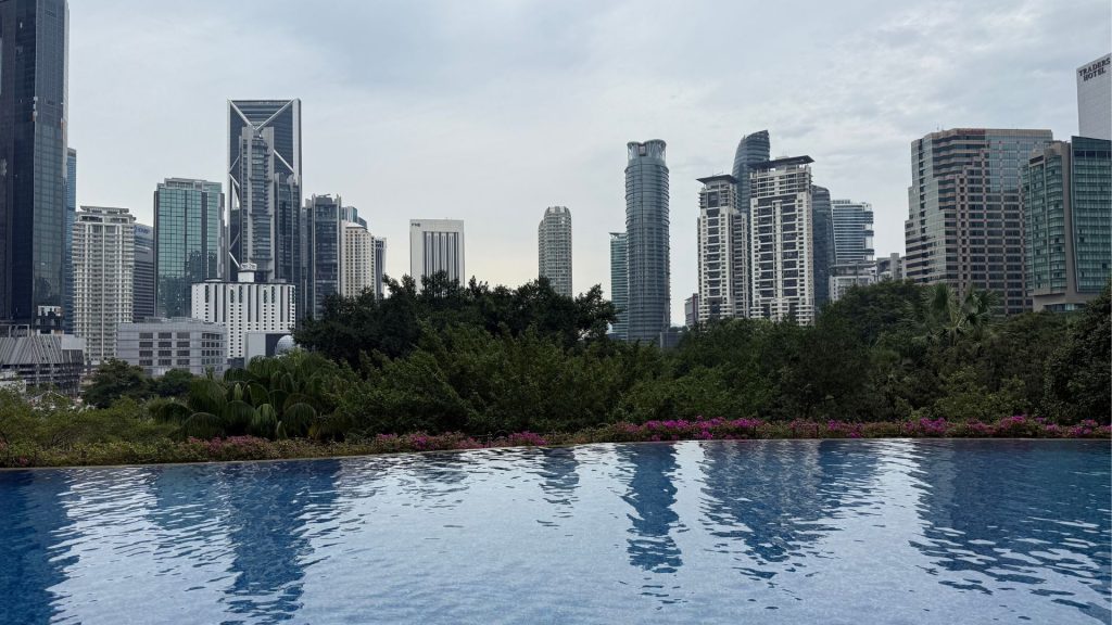 Mandarin Oriental Kuala Lumpur Infinity Pool