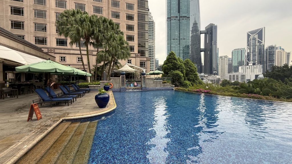 Mandarin Oriental Kuala Lumpur Kinderbereich Pool
