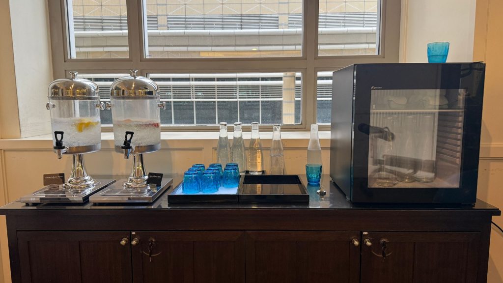 Mandarin Oriental Kuala Lumpur Wasser Im Fitnessraum