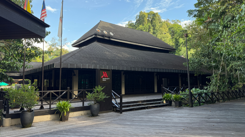 Mulu Marriott Resort