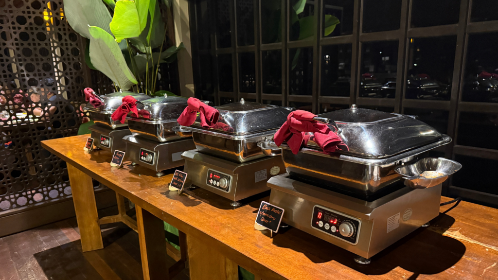 Mulu Marriott Resort Dinner