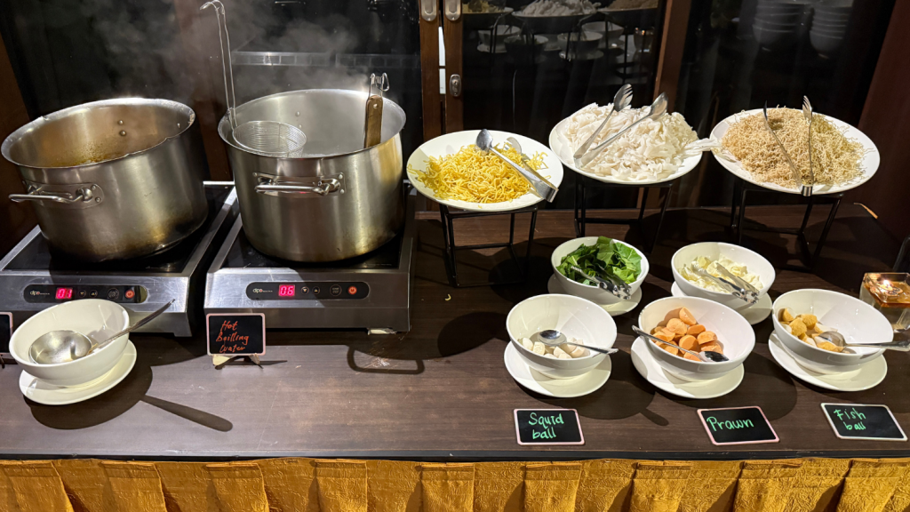 Mulu Marriott Resort Fruehstueck