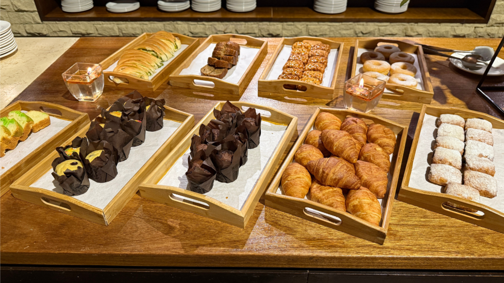 Mulu Marriott Resort Fruehstueck