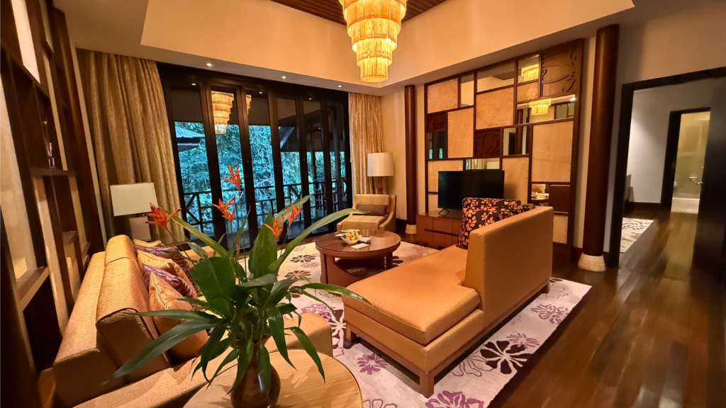 Mulu Marriott Resort Suite