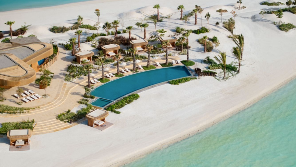 Nujuma A Ritz Carlton Reserve Pool