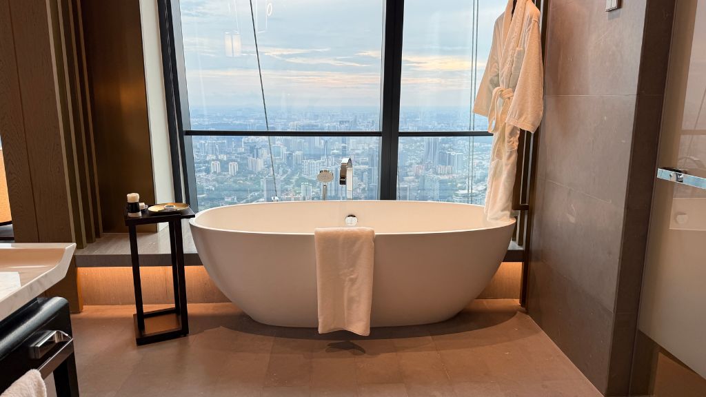 Park Hyatt Kuala Lumpur Suite Bad (1)