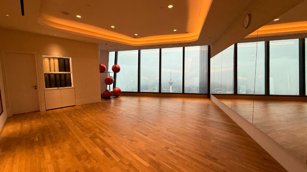 Park Hyatt Kuala Lumpur Wellness Fittnessraum Yogaraum
