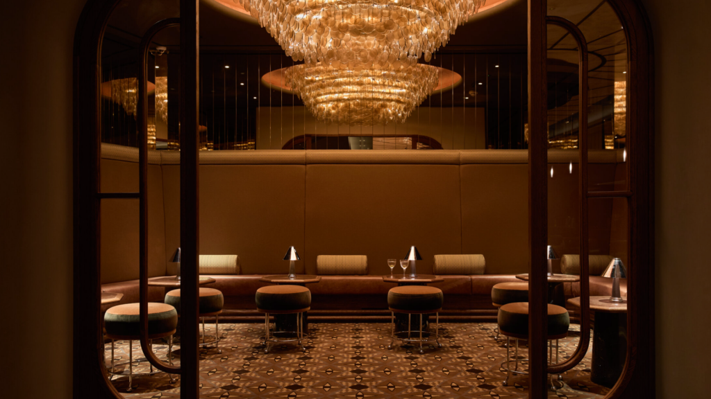 The Newman London Gambit Bar