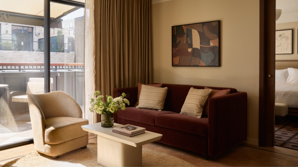 The Newman London One Bedroom Suite Balkon