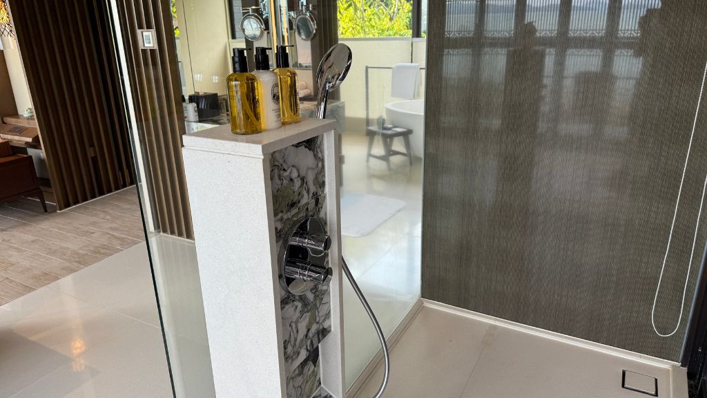 The Ritz Carlton Langkawi Villa Bad Dusche