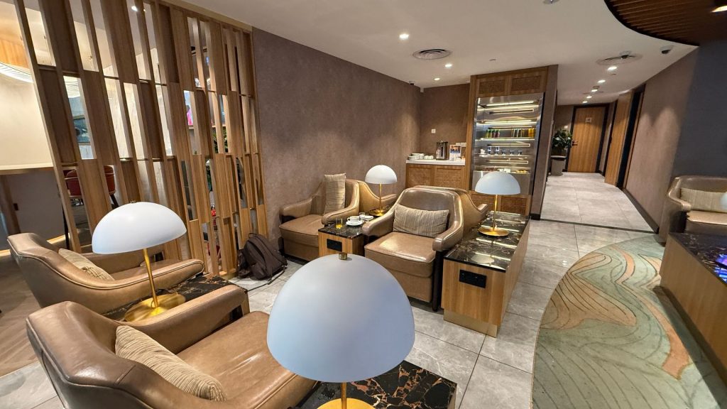 Travel Club Lounge Kota Kinabalu Ledersessel