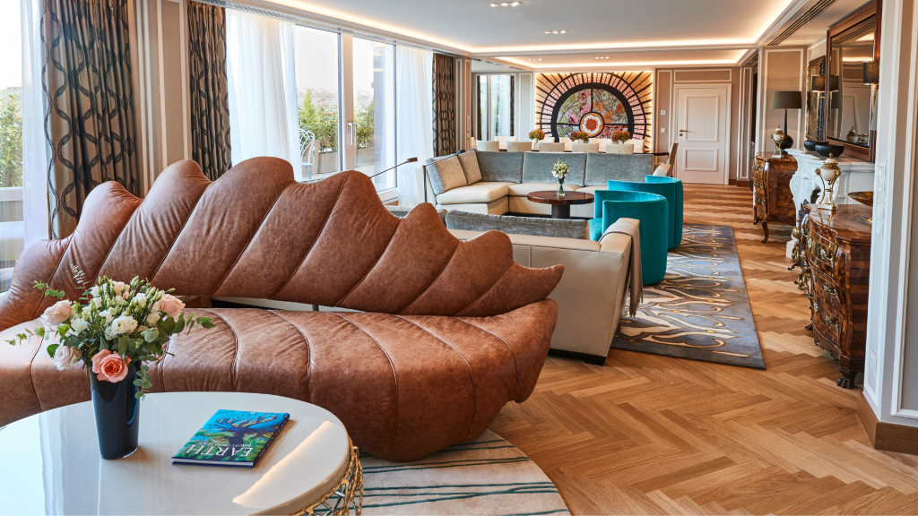 Vier Jahreszeiten Kempinski Muenchen Maximilian Suite