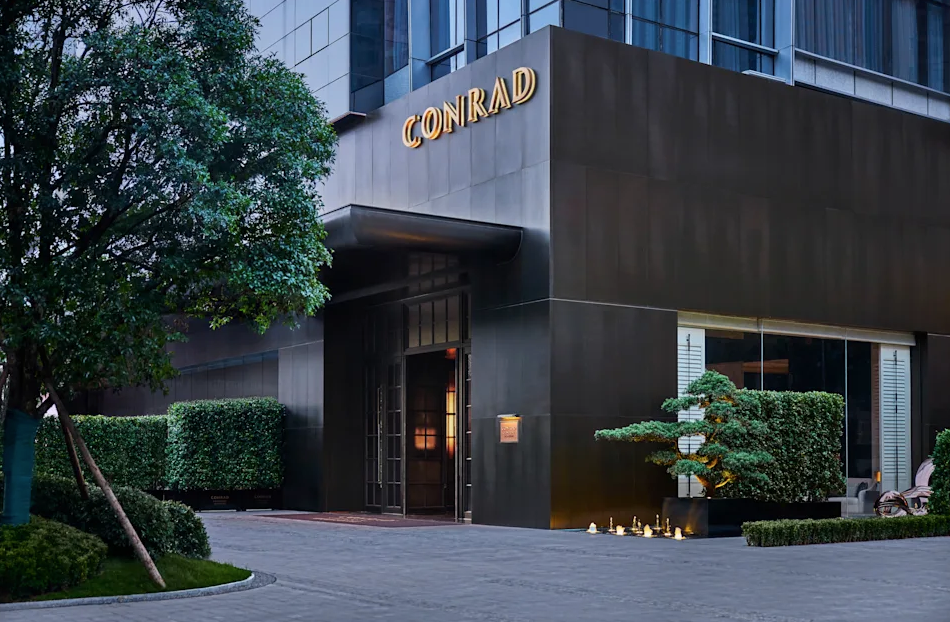 Conrad Chongqing
