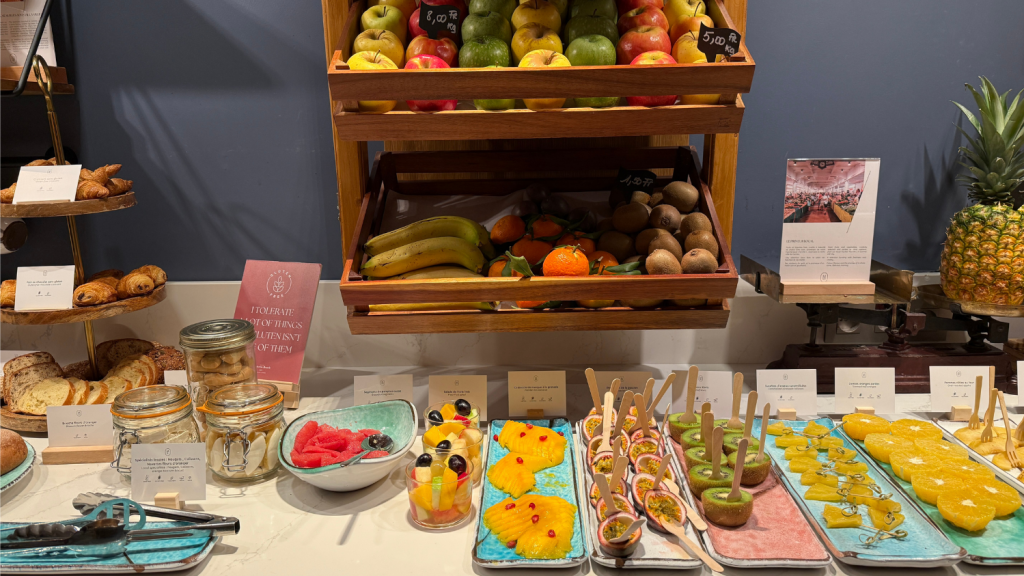 Croisette Beach Hotel Cannes Obst