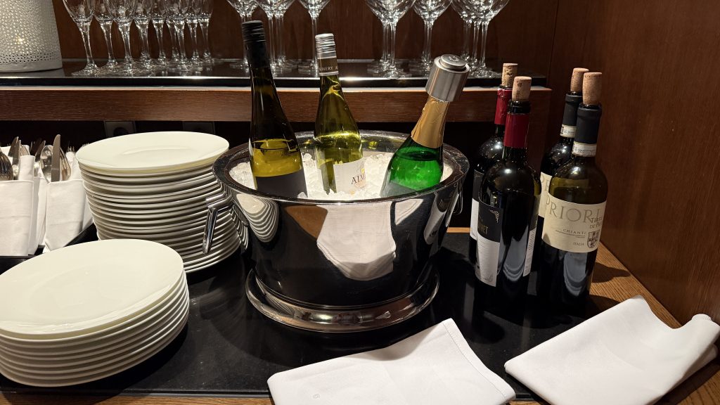 Grand Hyatt Berlin Club Getraenkeauswahl Abend