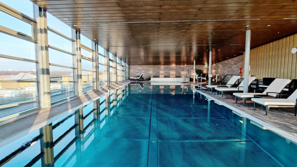 Grand Hyatt Berlin Pool