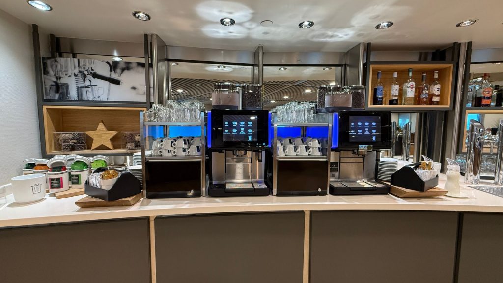 Lufthansa Senator Lounge Duesseldorf Kaffeemaschinen