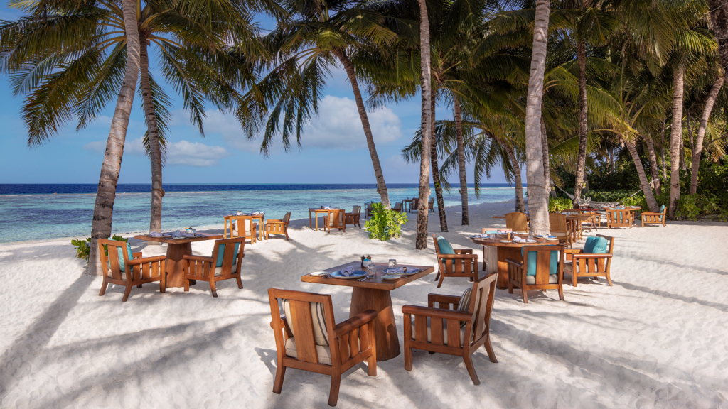 Marriott The Halcyon Private Isles Maldives Thari Restaurant