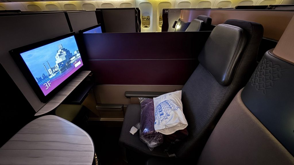Qatar Airways QSuite Business Class Sitze Nebeneinander