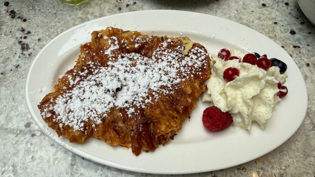 Roomers Berlin Steinplatz à La Carte Fruehstueck