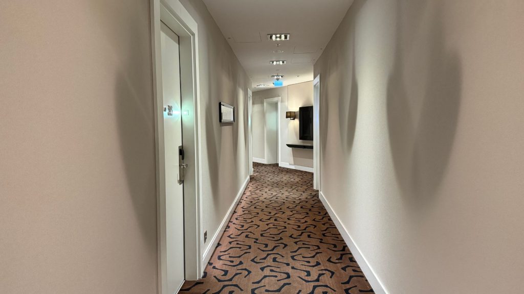 Roomers Berlin Steinplatz Hotelflur