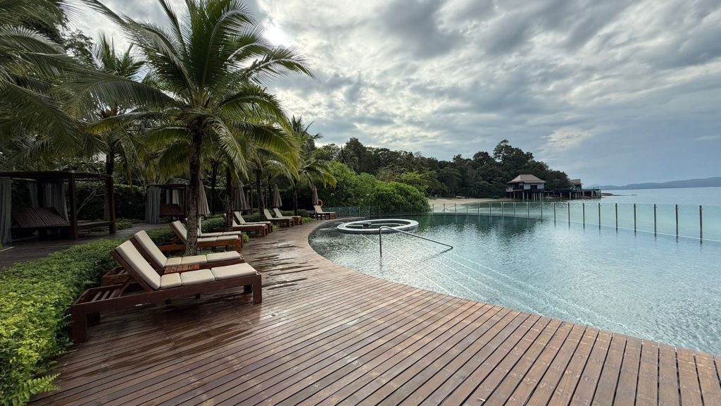 The Ritz Carlton Langkawi Familienpool