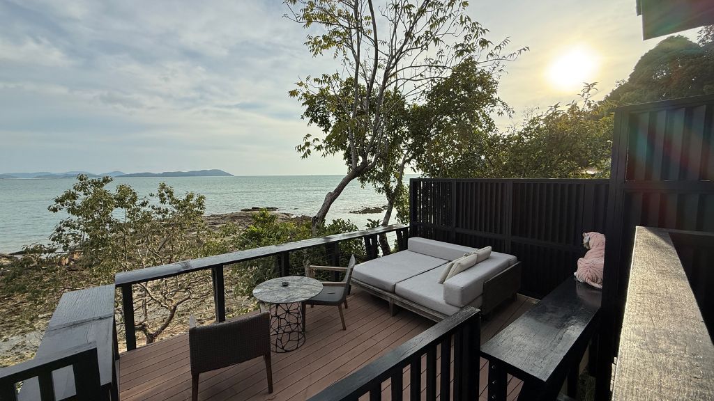 The Ritz Carlton Langkawi Strand Pool (1)