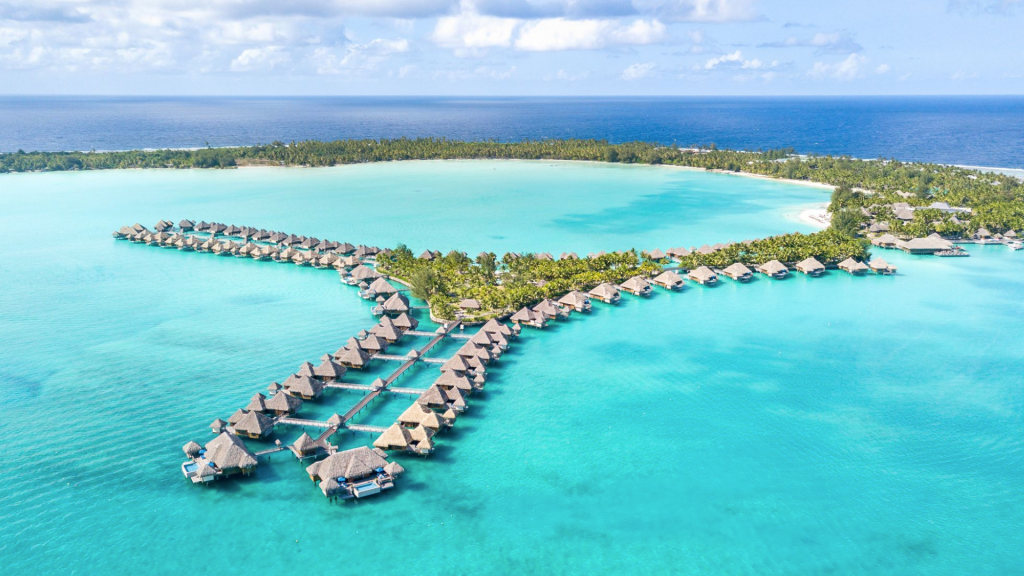 The St. Regis Bora Bora Resort Villen