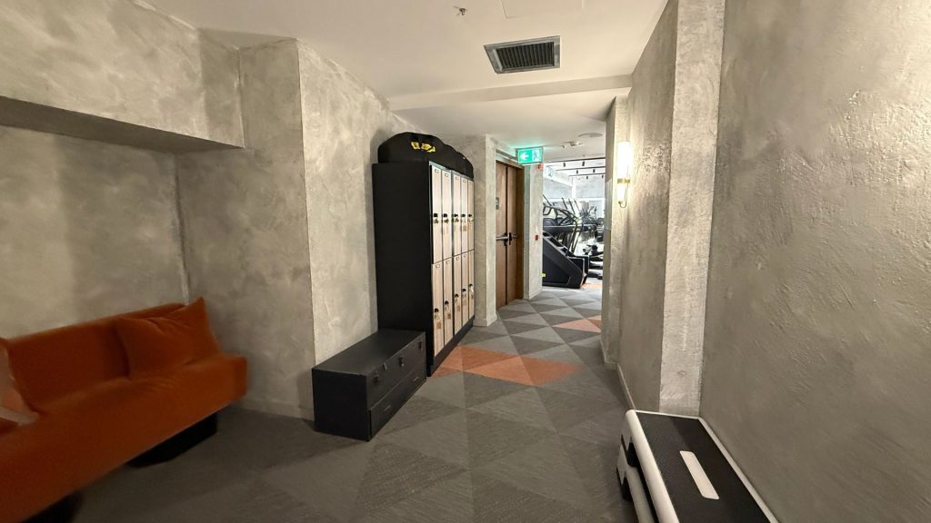 W Rome Fitnessraum Spinde