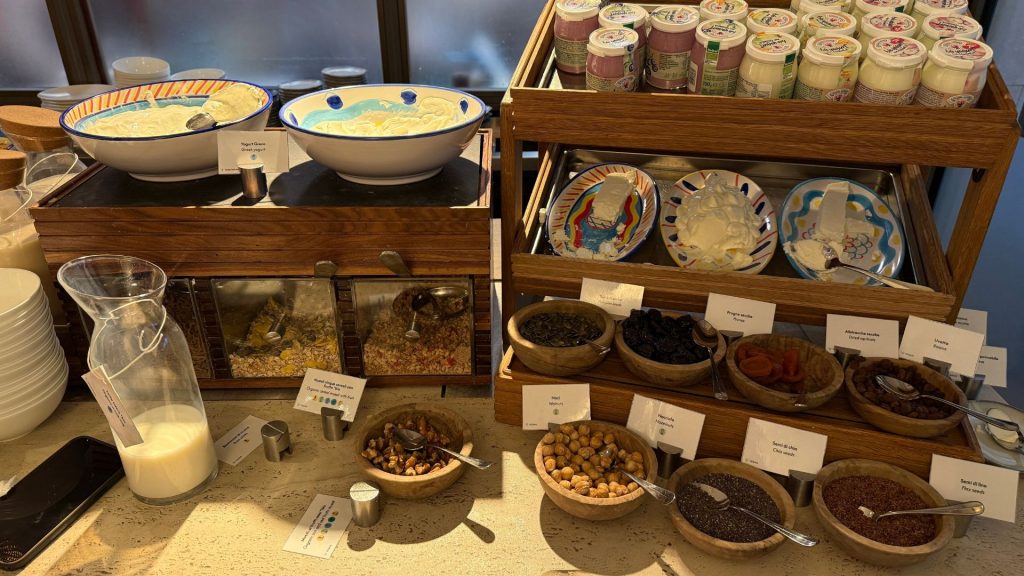 W Rome Joghurt Buffet