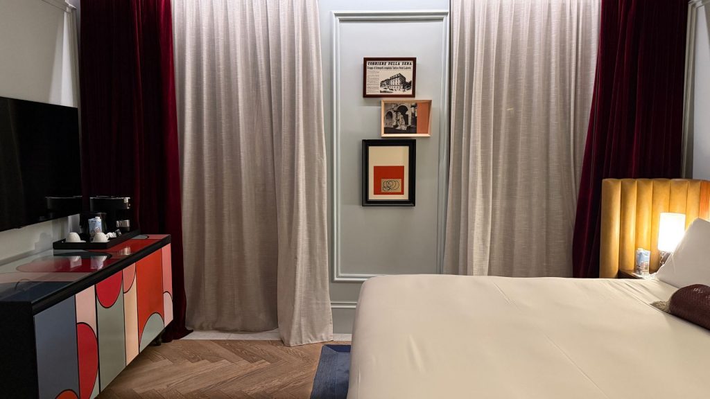 W Rome Schlafzimmer Kunst