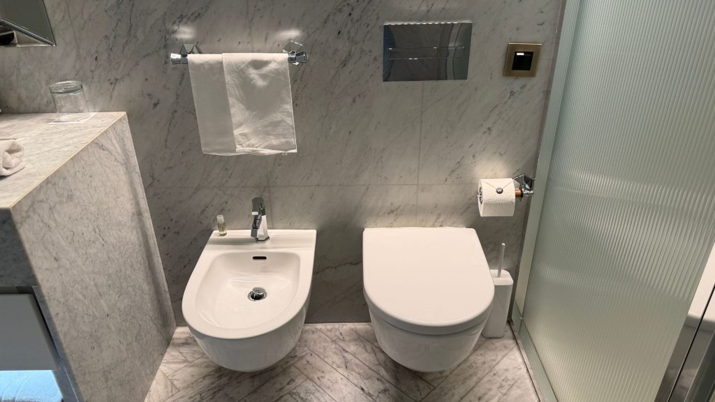 W Rome Toilette Bidet