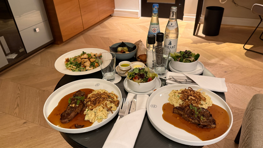 Hotel Maximilians Augsburg Roomservice