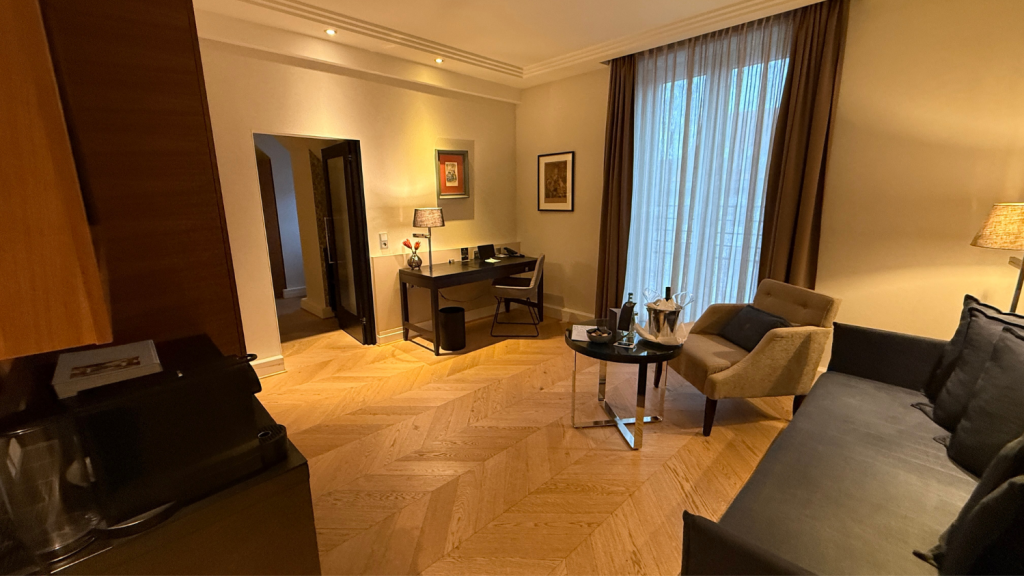 Hotel Maximilians Augsburg Wohnzimmer