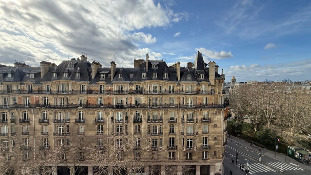 Mandarin Oriental Lutetia Paris Badezimmer Ausblick