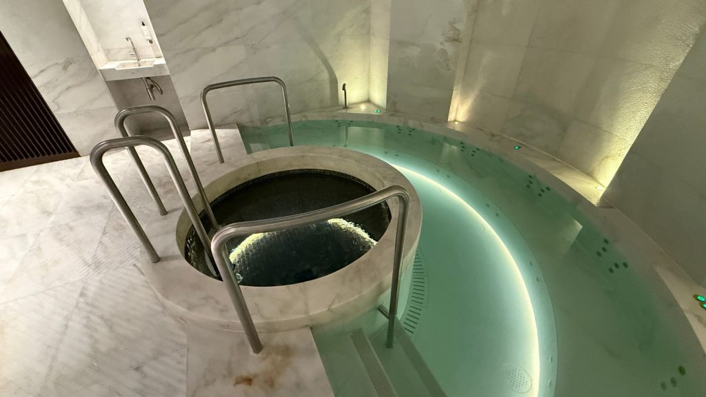 Mandarin Oriental Lutetia Paris Wasser Und Abkuehlbecken