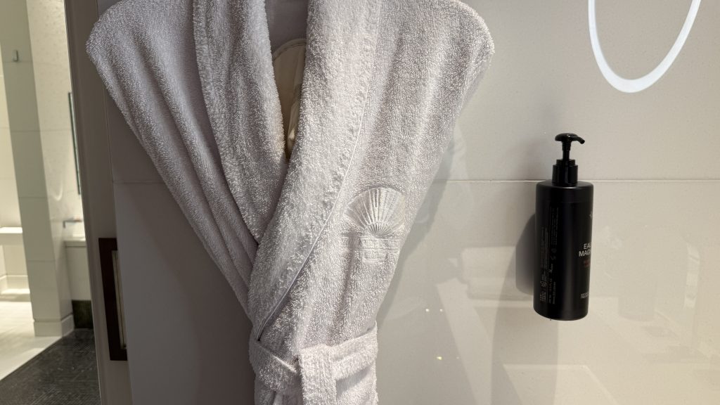 Mandarin Oriental Paris Bademantel