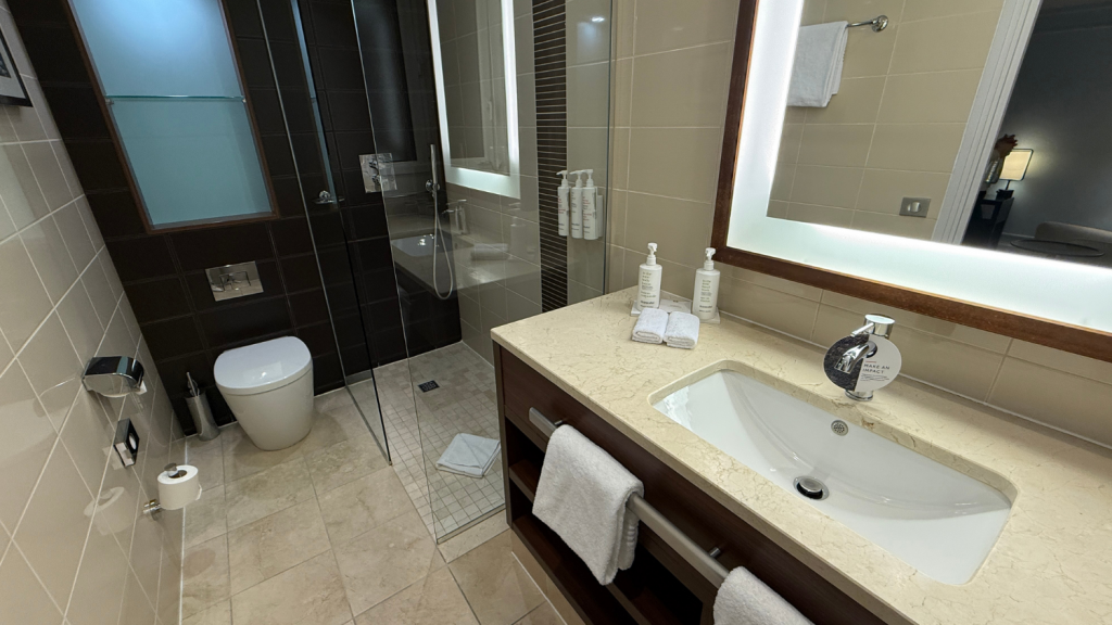 Marriott Paris Opera Ambassador Badezimmer