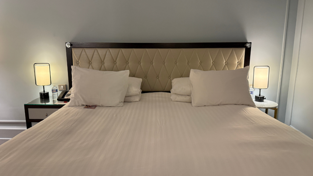 Marriott Paris Opera Ambassador Bett