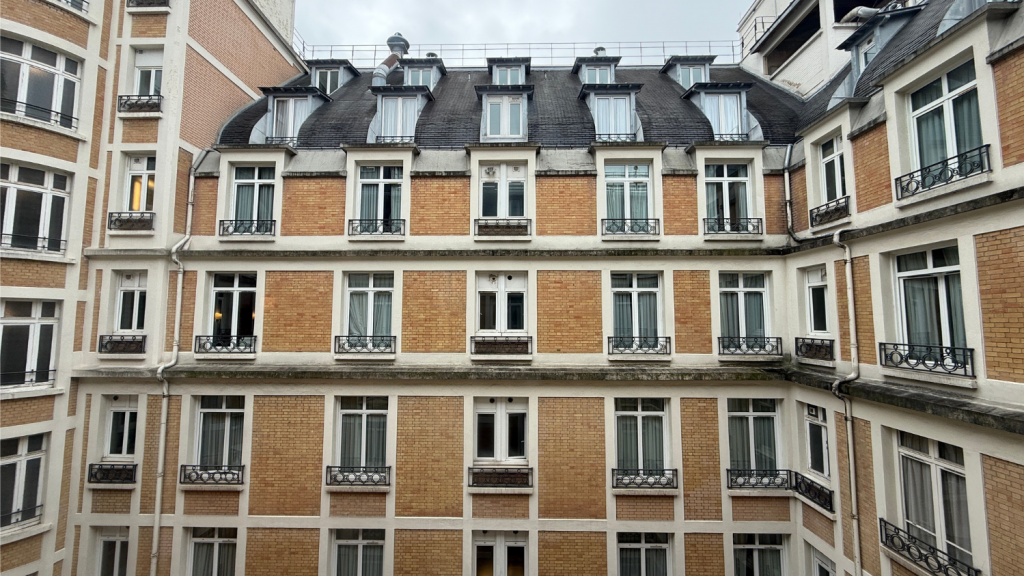 Marriott Paris Opera Ambassador Innenhof