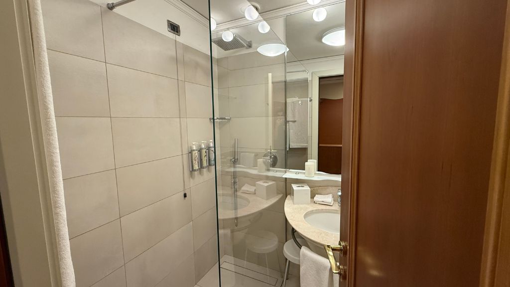 Renaissance Neapel Hotel Mediterraneo Bad