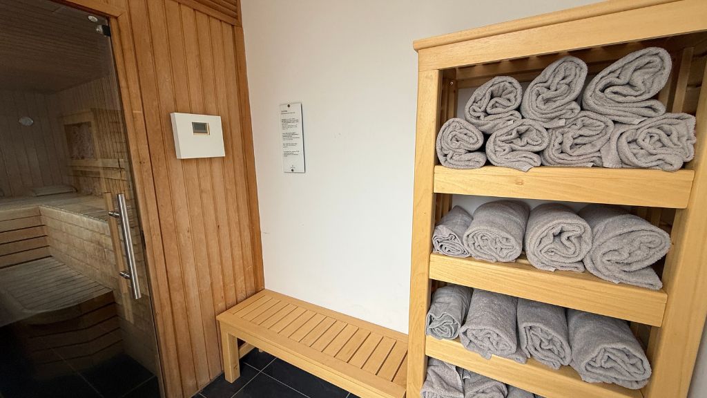 Renaissance Neapel Hotel Mediterraneo Sauna Handtuecher