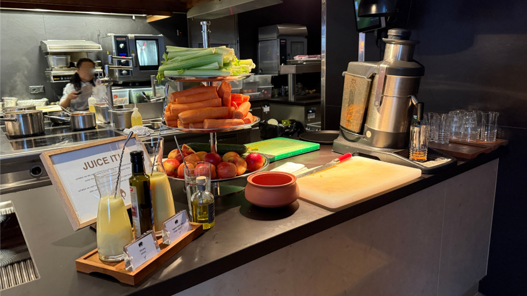 Schloss Elmau Fruehstueck Entsafter