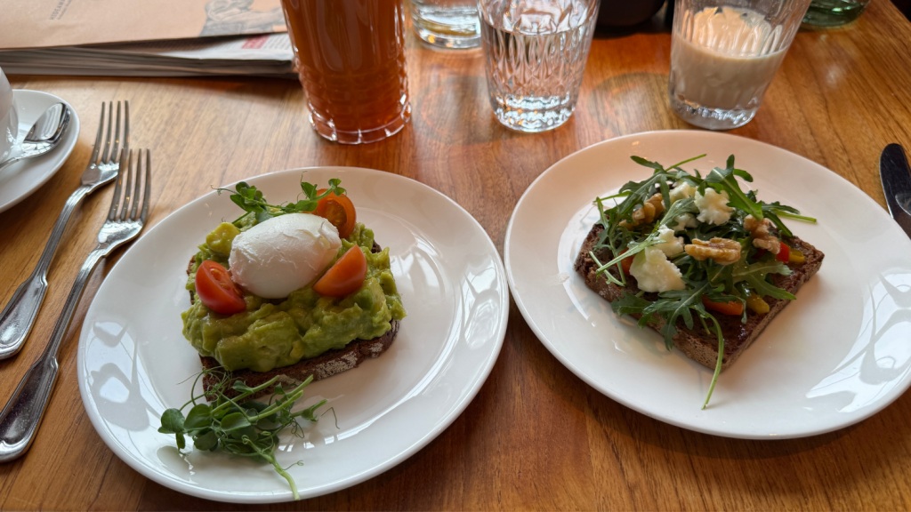 Schloss Elmau Fruehstueck Toast